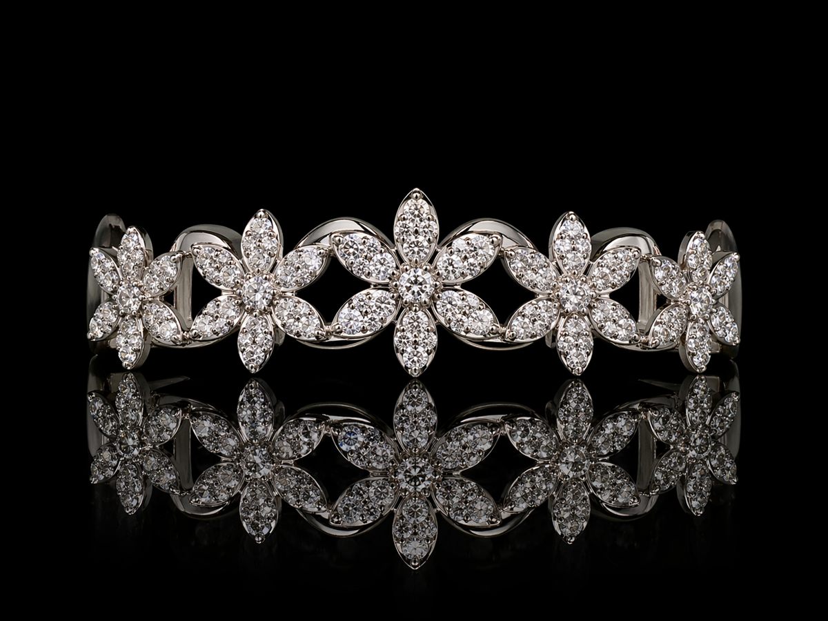 Organic diamond dental jewel with fluid floral forms — Atelier Fabbro